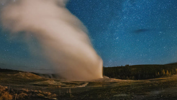 hades-exhales-skyglowrpoject-yellowstone4