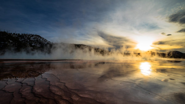 hades-exhales-skyglowrpoject-yellowstone8