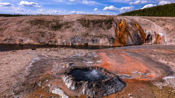 hades-exhales-skyglowrpoject-yellowstone9